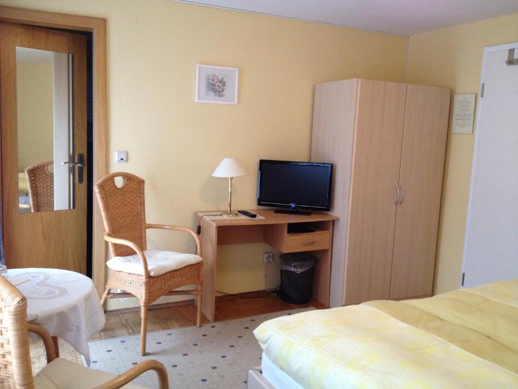 Haus Kesper-Brunen Hotell Willingen  Rom bilde