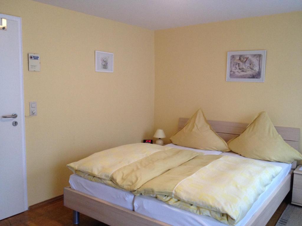 Haus Kesper-Brunen Hotell Willingen  Rom bilde